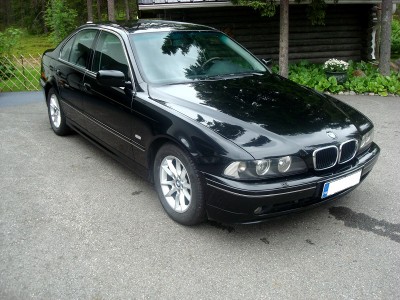 BMW525_2.jpg